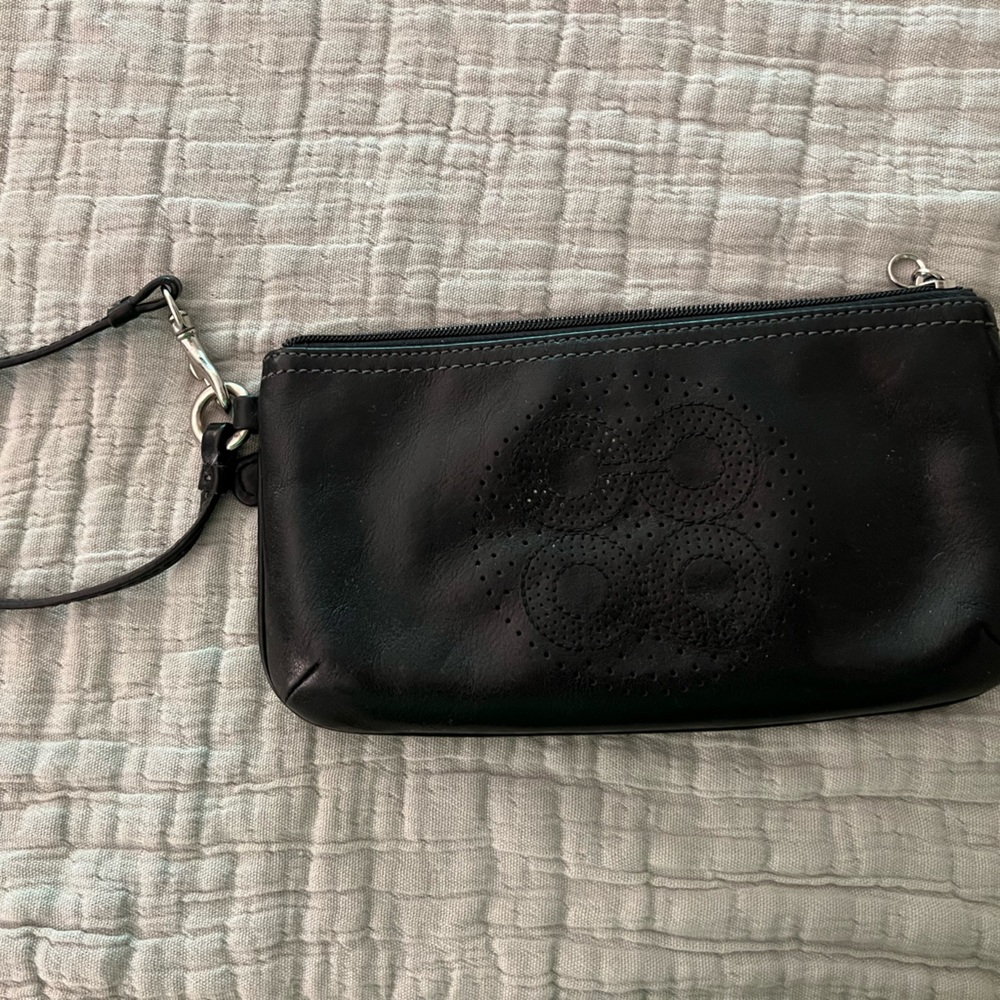 Coach Wristlet - Picture 2 of 6